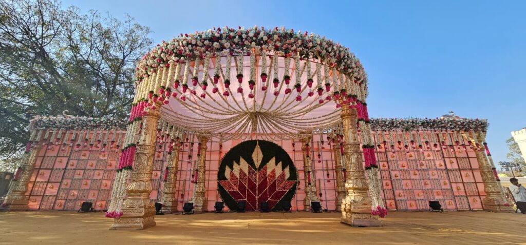 Creative and stunning wedding decor